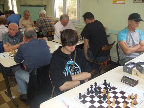 open_r1_006.jpg